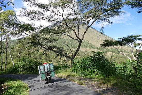 Bajawa, Mount Inerie