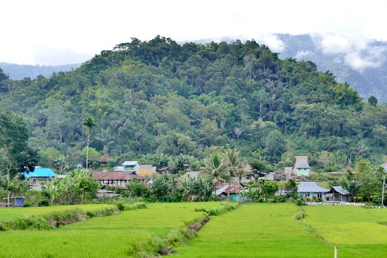 Moni, Ausgangspunkt für unseren Besuch auf dem Kelimutu