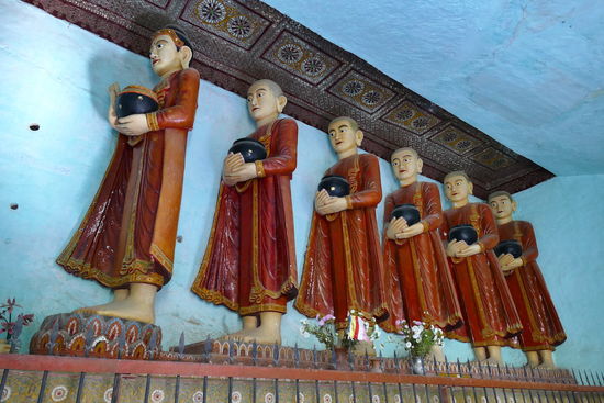 Monywa, Shweba Daung und Hpo Win Daung, eine sehr ungewöhnliche Tempelanlage