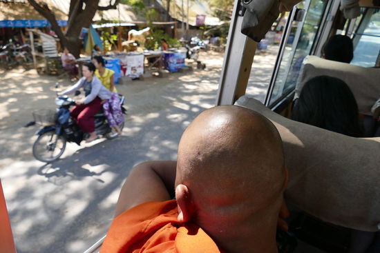 Im Bus nach Pakokku