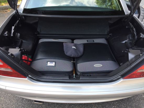 Kofferraum maximal ausgelastet.