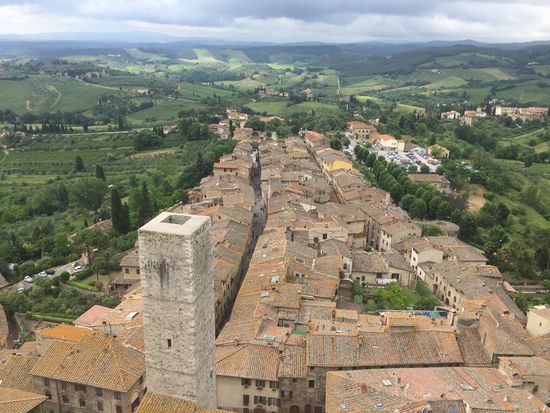 Blick vom Torre Grosso auf San Gimignano ....