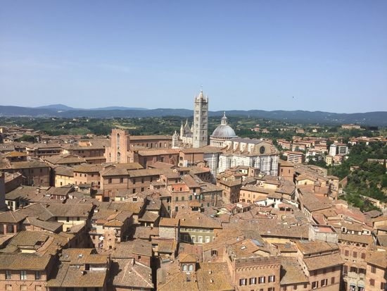 Aussicht vom Torre del Mangia über die Altstadt....