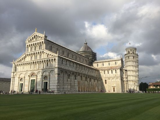 ... Dom und Schiefe Turm ...