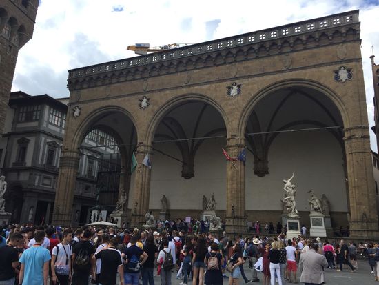 ... Piazza della Signoria ...