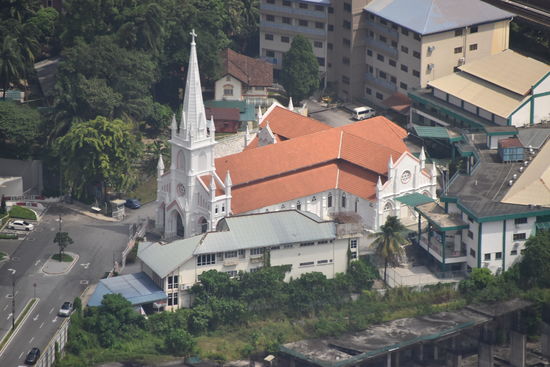 kleine weiße Kirche