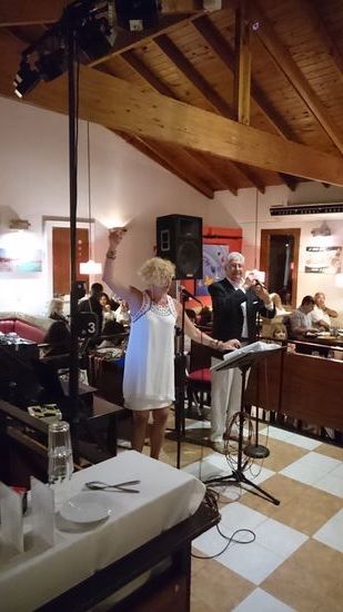 Silvesterabend mit Gesangseinlage