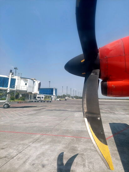 Am Flughafen von Lombok