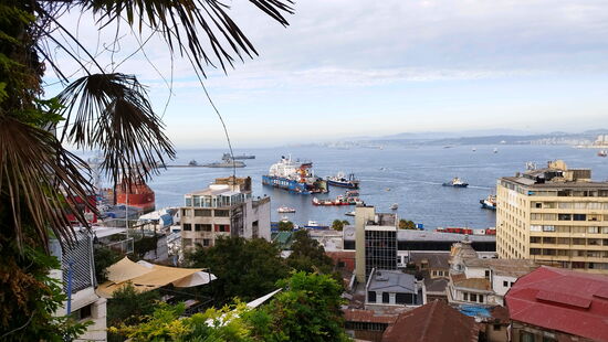 Blick auf den Hafen von Valparaíso