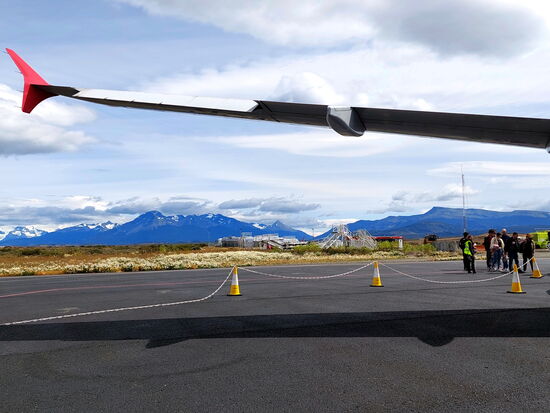 Am Flughafen von Puerto Natales