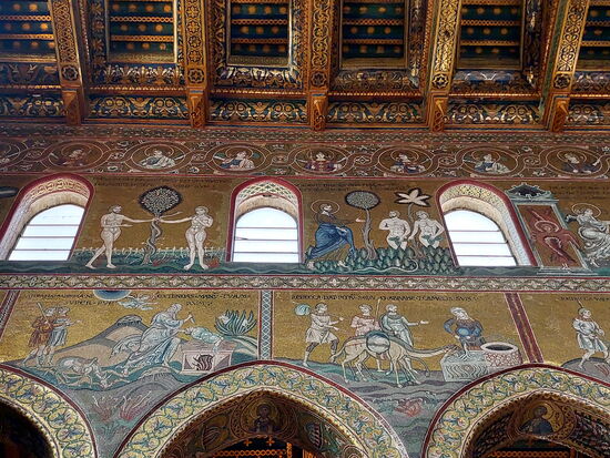 Detail der Mosaiken im Innenraum der Kathedrale
