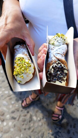 Cannoli