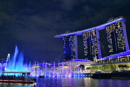 Spectra nennt sich die grandiose abendliche Show am Marina Bay Sands Hotel