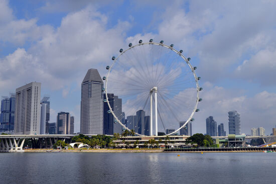 Der Singapore Flyer verdient die Bezeichnung Riesenrad wirklich