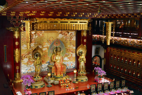 Halle im Buddha Tooth Relic Temple