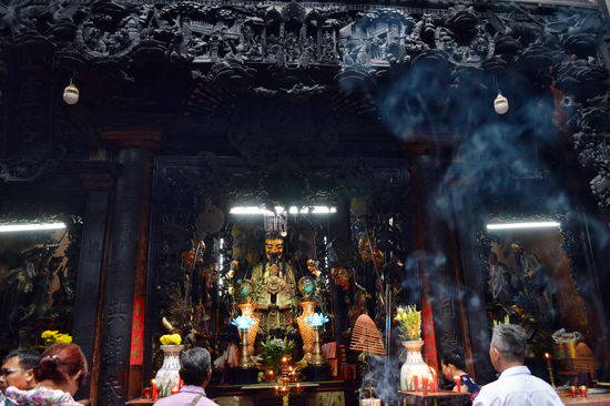 Die Pagode Phuoc Hai Tu, die Pagode des Jadekaisers, beeindruckt als Ort des Glaubens ebenso wie mit Kunstschätzen