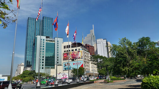 Entlang des Saigon River zeigt sich das moderne Ho Chi Minh City