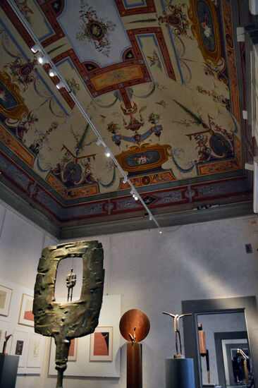 Moderne Kunst in historischen Räumen - Retrospektive Fritz Koenig in den Uffizien in Florenz