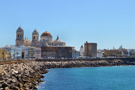 Promenade am Atlantik entlang