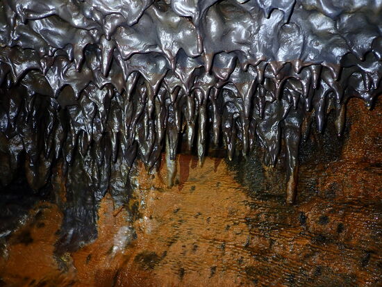 In Sekunden entstanden - Lava-Stalagtiten