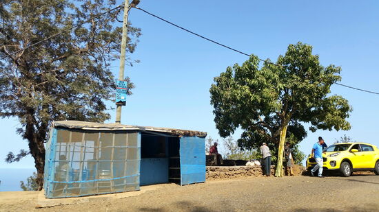 Auch wenn man es nicht auf Anhieb erkennt - das ist eine Bar...