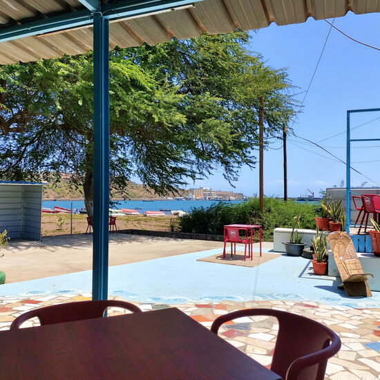 Es gibt schlimmere Orte auf der Welt, um zu stranden...