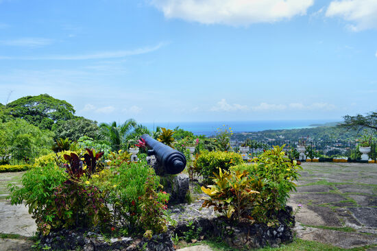 Blick auf Ocho Rios von Shaw Park Gardens