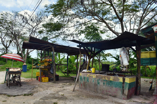 Obst, Krebse und Suppe - bei Marcia gibt es leckere Kleinigkeiten!