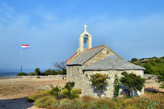 Kapelle am Aussichtspunkt Kadeljak