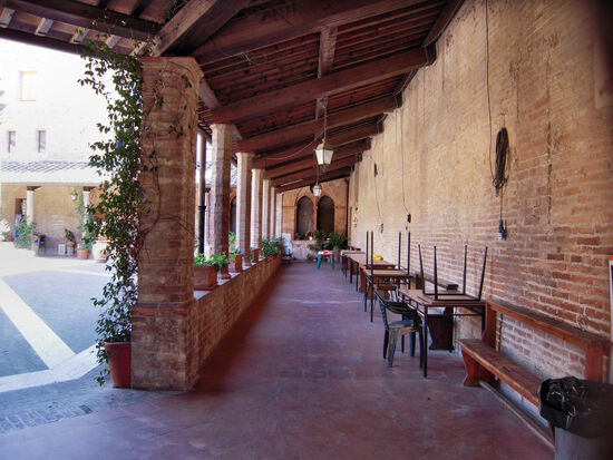 Kreuzgang von S. Francesco