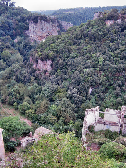 Blick über die Umgebung von Sorano