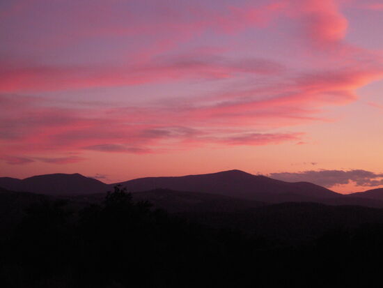 Abendstimmung über den Hügeln des Montecucco