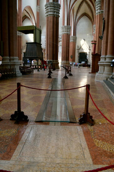 Meridian in der Basilica S. Petronio