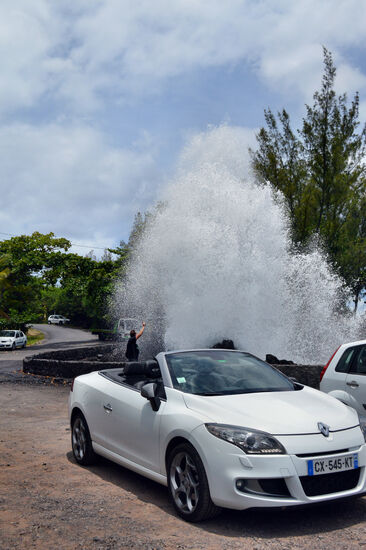 Eine halbe Sekunde später war mein Lebensgefährte nass bis auf die Haut...