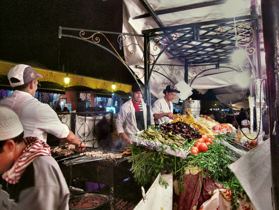 Garküche auf der Place Djemaa el-Fna