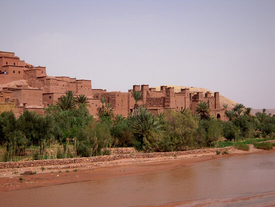 Aït-Ben-Haddou ist ein beliebter Punkt auf vielen Rundreisen durch Marokko