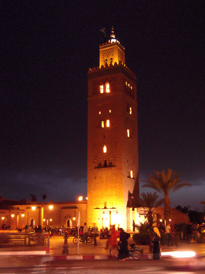Minarett der Koutoubia bei Nacht