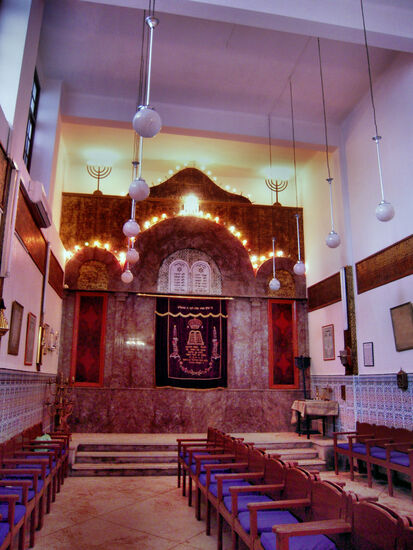 In der Synagoge von Marrakesch