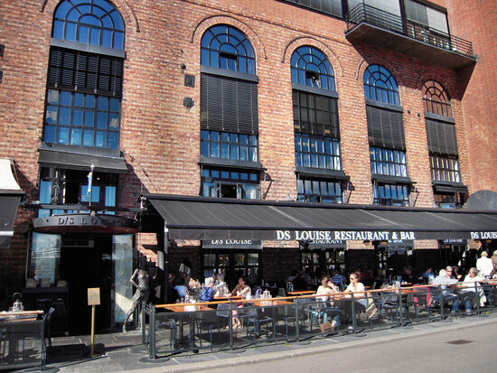 Dieses Lokal am Hafen ist sogar bezahlbar...