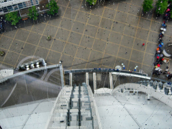 Ein bisschen schwindelfrei sollte man am Sky View schon sein...