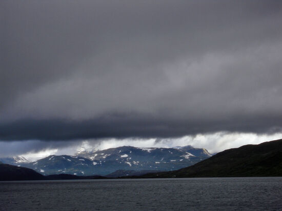 Blick über den Tyin Richtung Jotunheimen