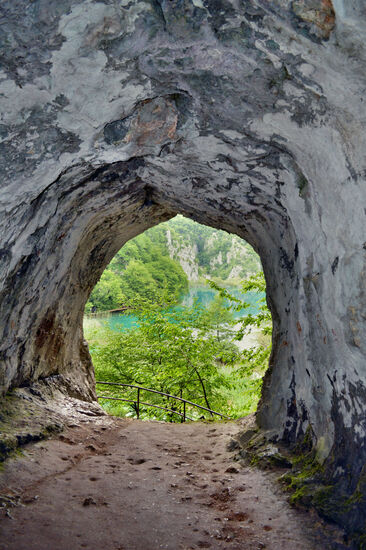 Grotte mit Aussicht