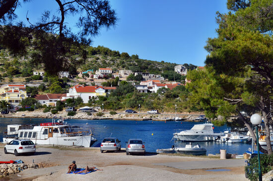 Blick über die Bucht Dugovača