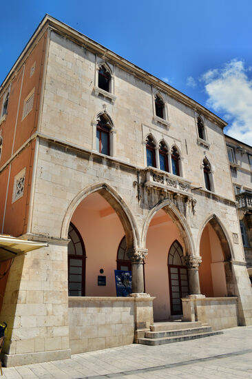 Venezianische Loggia, das alte Rathaus von Split
