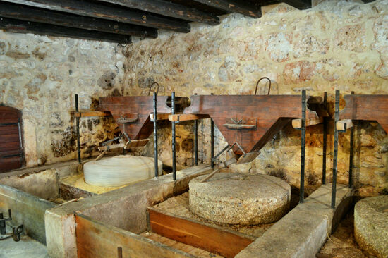 Von Wasserkraft angetriebene Mühle im Museum des Nationalparks