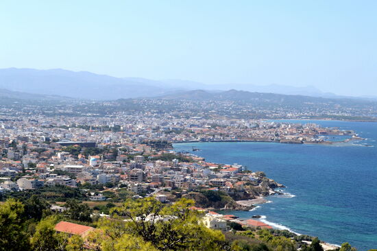 Blick auf Chaniá von den Venizélos-Gräbern aus