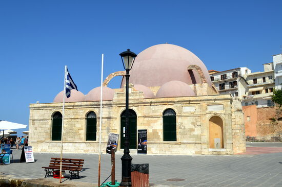 Janitscharenmoschee am Hafen von Chaniá