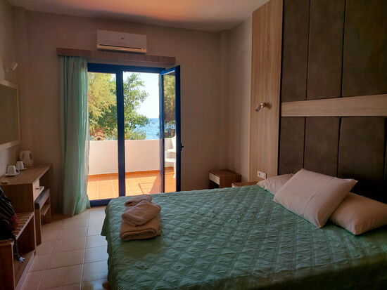 Unser Zimmer in der Taverna Akrogiali