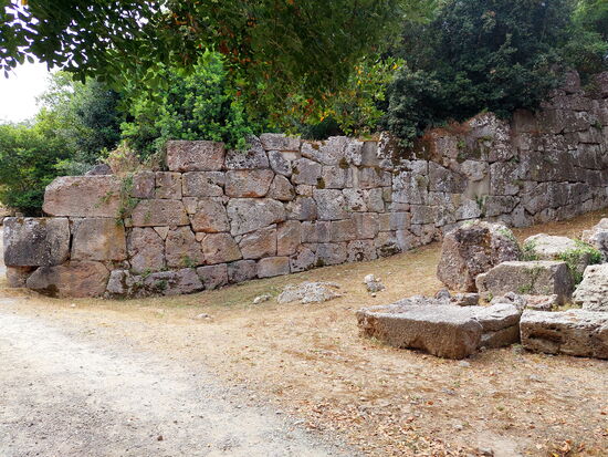 Etruskische Mauer in Ansedonia