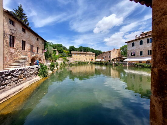 Piazza delle Sorgenti in Bagno Vignoni